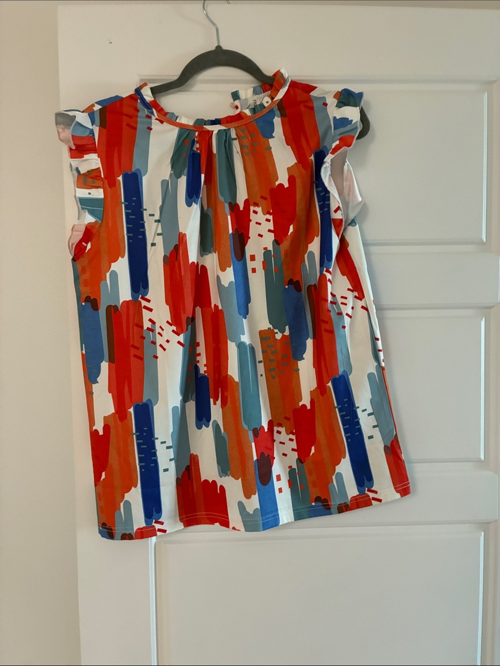 Tickled Teal Ruffle-Neck Sleeveless Brushstroke Print Top - Red/Blue/Gray